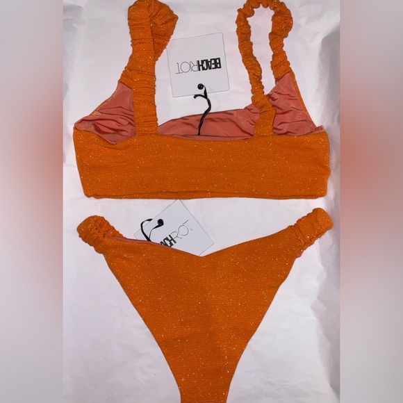 Beach Riot Swim - Picture 2 of 6